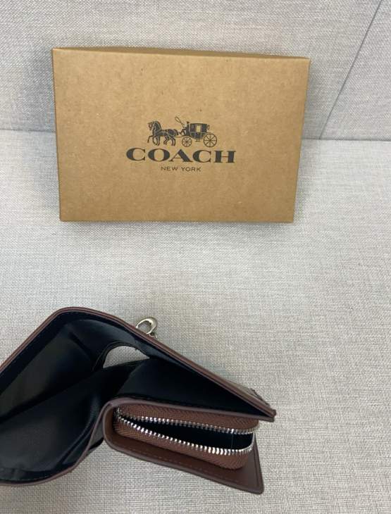 Picture of Coach Wallets _SKUfw180112628fw